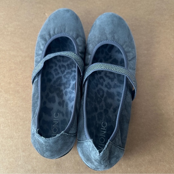 Vionic Orthaheel Fern women's Padded Insole Embellished Ballet Flats, sz 11 - Picture 2 of 11